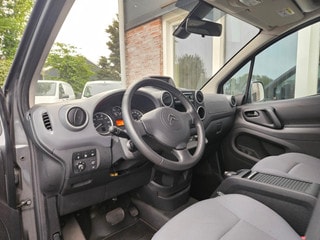 Thumbnail Mobil 4
