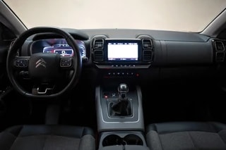 Thumbnail Mobil 4