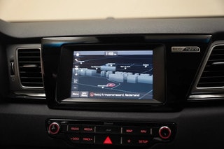 Thumbnail Mobil 7