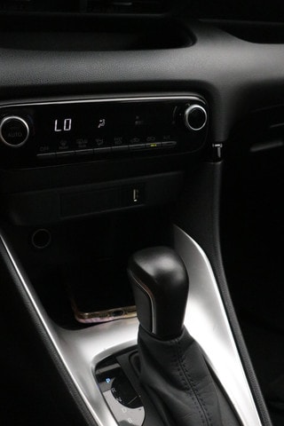 Thumbnail Mobil 10