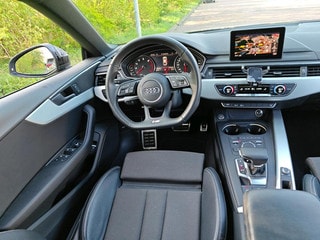 Thumbnail Mobil 8