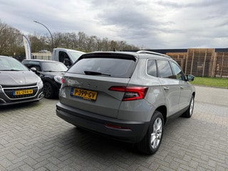 Thumbnail Mobil 6