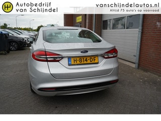 Thumbnail Mobil 8