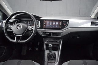 Thumbnail Mobil 6