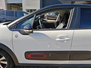 Thumbnail Mobil 9