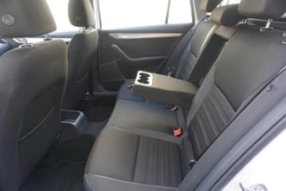 Thumbnail Mobil 10