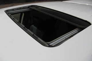 Thumbnail Mobil 2