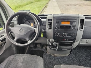 Thumbnail Mobil 8