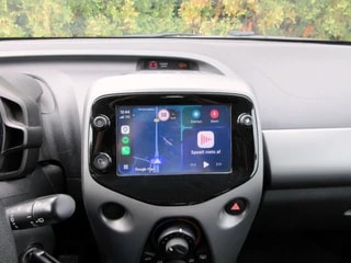 Thumbnail Mobil 10