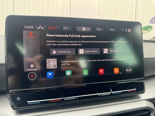 Thumbnail Mobil 8