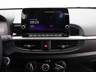 Thumbnail Mobil 10