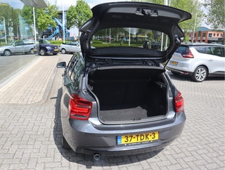 Thumbnail Mobil 7