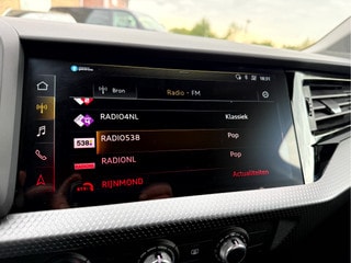 Thumbnail Mobil 8