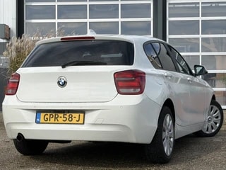 Thumbnail Mobil 2