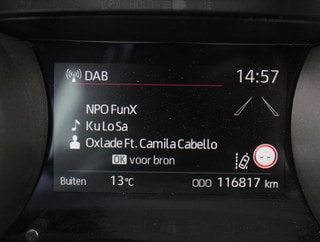 Thumbnail Mobil 10