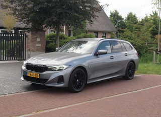 Thumbnail Mobil 6