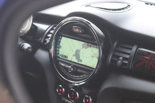 Thumbnail Mobil 6