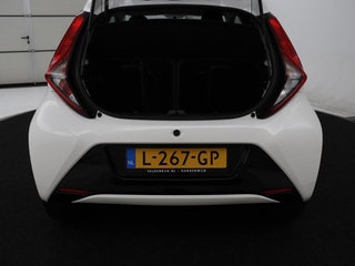 Thumbnail Mobil 9