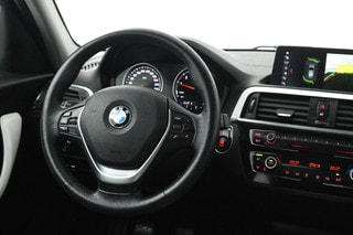 Thumbnail Mobil 3