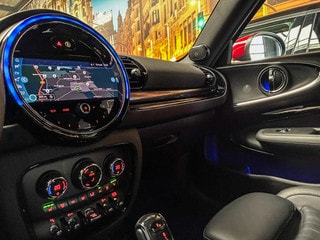 Thumbnail Mobil 10