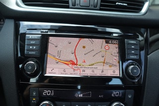 Thumbnail Mobil 10