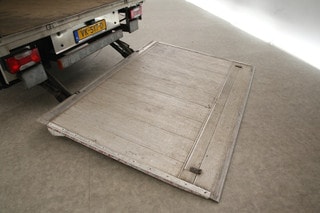 Thumbnail Mobil 6