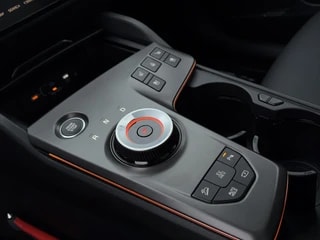 Thumbnail Mobil 8