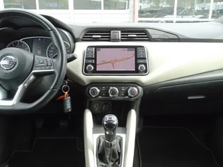 Thumbnail Mobil 9