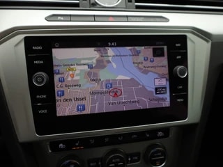 Thumbnail Mobil 8