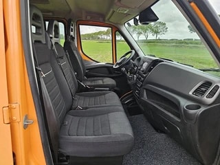 Thumbnail Mobil 7