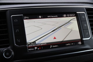 Thumbnail Mobil 6
