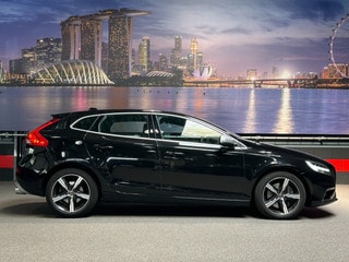 Thumbnail Mobil 4