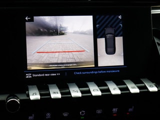 Thumbnail Mobil 6