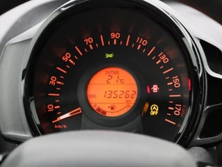 Thumbnail Mobil 8