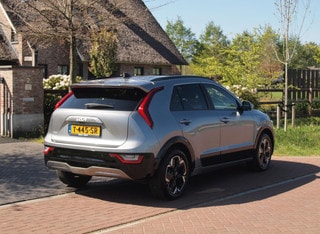 Thumbnail Mobil 10