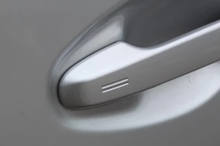 Thumbnail Mobil 3