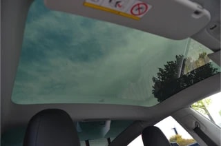Thumbnail Mobil 2