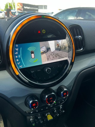 Thumbnail Mobil 6
