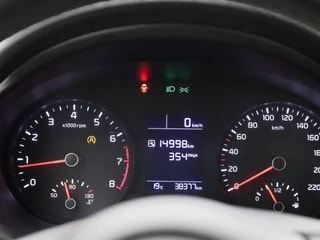 Thumbnail Mobil 8