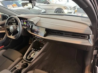 Thumbnail Mobil 2