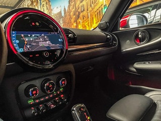 Thumbnail Mobil 7