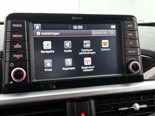 Thumbnail Mobil 8