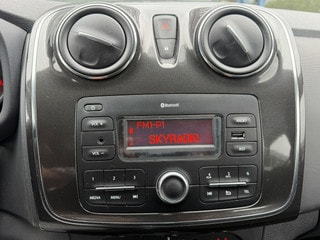Thumbnail Mobil 9