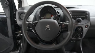 Thumbnail Mobil 8