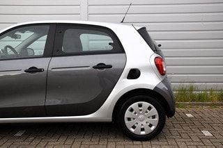 Thumbnail Mobil 9