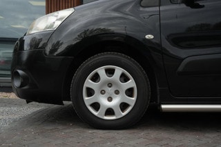 Thumbnail Mobil 10