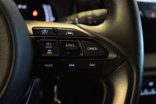 Thumbnail Mobil 10