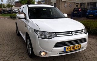 Thumbnail Mobil 4