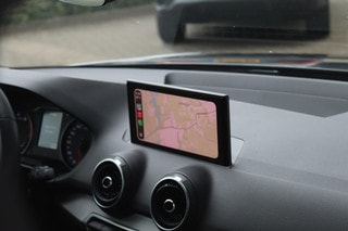 Thumbnail Mobil 6