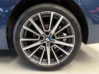 Thumbnail Mobil 10